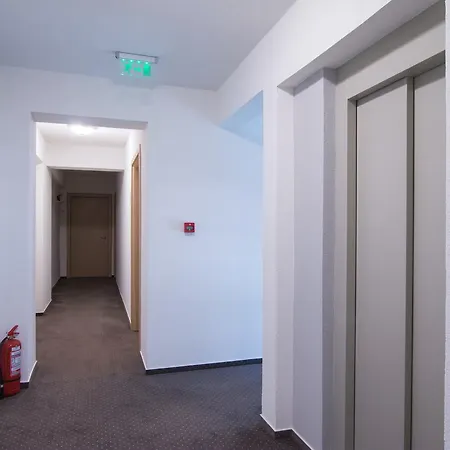 Victoriei 3* Бухарест